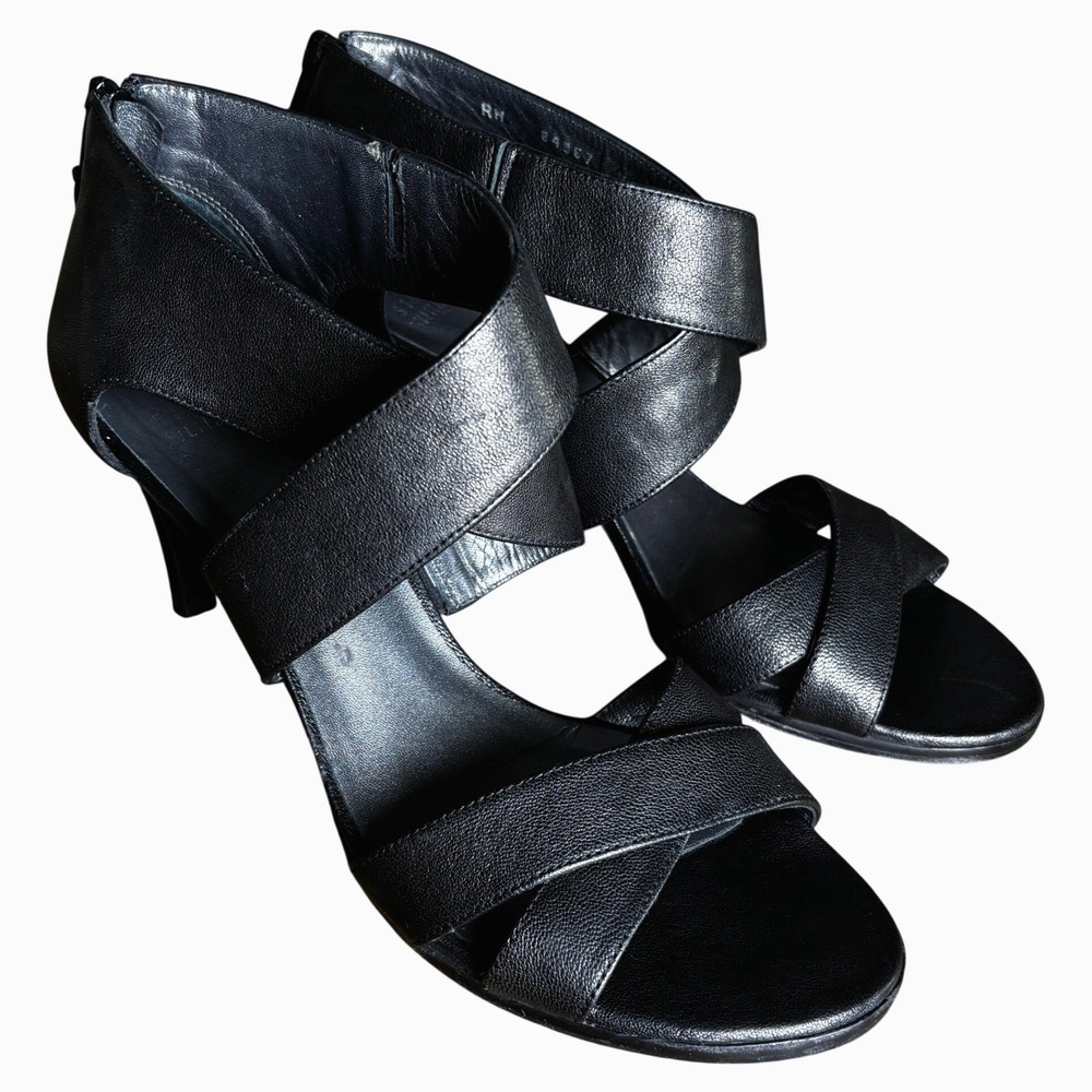 Stuart Weitzman Size 9 Black Leather Strappy‎ Heels Sandals Zipper Luxury